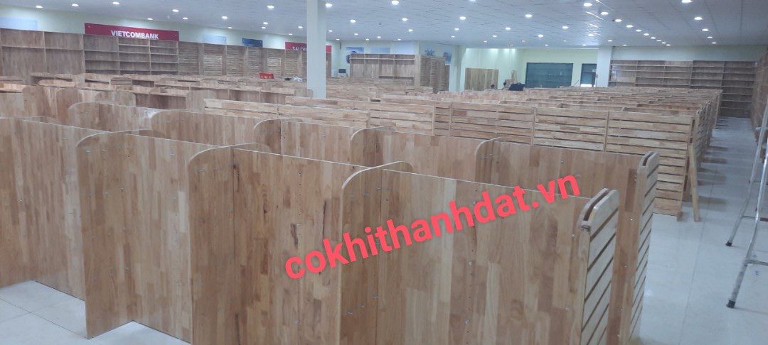 thi-cong-ke-go-nha-sach.jpg